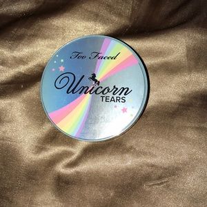❗️SOLD ❗️Too faced bronzer and highlight unicorn